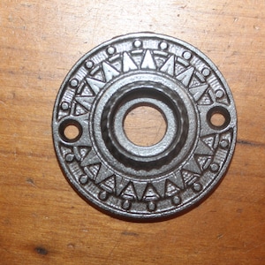 Victorian Antique Ornate Cast Iron Doorknob Rosette EE-76