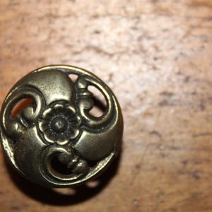 Antique Round Cast Bronze Furniture Drawer Dresser Pull Handle N-66