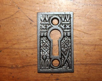 Small Ornate Antique Cast Iron Curio or Furniture Keyhole Escutcheon CC 159