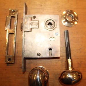 Getty Marine Solid Cast Bronze Antique Set Knobs Mortise Rosettes Keeper W-1