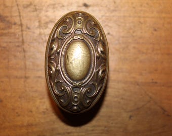 Antique Yale Cast Red Bronze Oval Largo N-16500 C:1910 Doorknob T-101