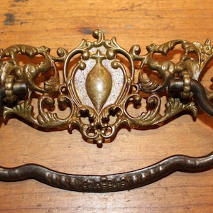 Antique Victorian Ornate 5&quot; Cast Bronze Furniture Drop Bail Drawer Pull  H-8