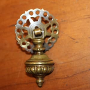 Antique Vintage KBC Style Bronze #G309 Furniture Drop Pendant Drawer Pull   M-34