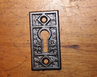 Small Ornate Antique Cast Iron Curio or Furniture Keyhole Escutcheon CC-116