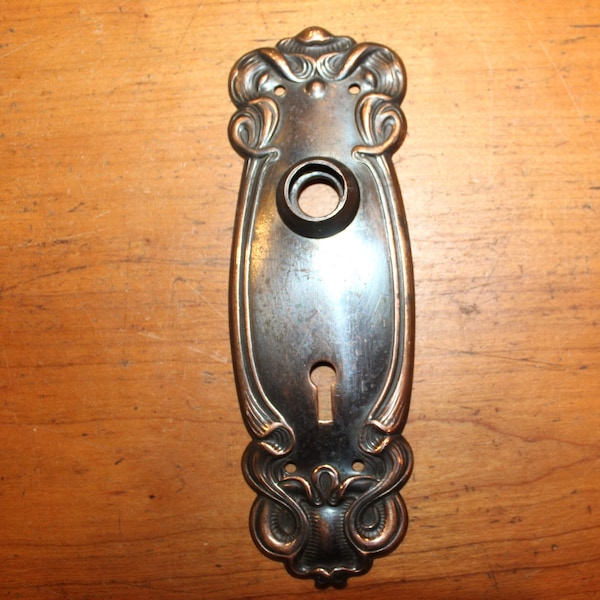 The Alby by Sargent B-21800 C:1900 Keyhole Escutcheon in Japanned Finish S-204
