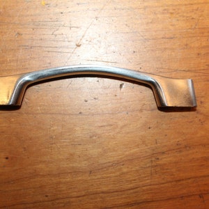 Brushed Aluminum Mid-Century Modern Drawer Pull / Handle I-27