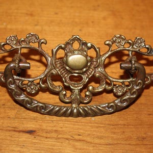 Antique Victorian Ornate 5&quot; Cast Bronze Furniture Drop Bail Drawer Pull  H-52
