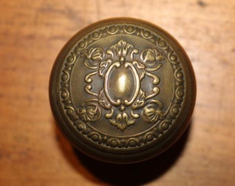 Antique Wrought Bronze Reading Creston F-22700 Doorknob C:1900 T-206