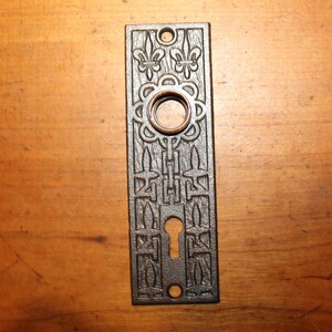 Antique Cast Iron Mallory Wheeler Escutcheon Matches H-24400 Knob C:1885 S-114