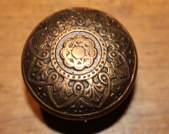 Antique Russell & Erwin K-10400 C:1874 Doorknob in Cast Bronze  T-170