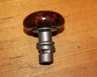 Bennington Style Porcelain Doorknob with Niles Chicago Style Base T-140