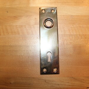 Antique Yale & Towne Cast Bronze Brass Keyhole Escutcheon S-171