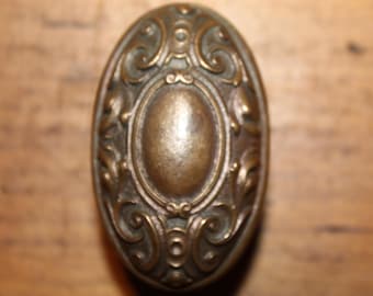 Antique Yale Cast Red Bronze Oval Largo N-16500 C:1910 Doorknob T-105