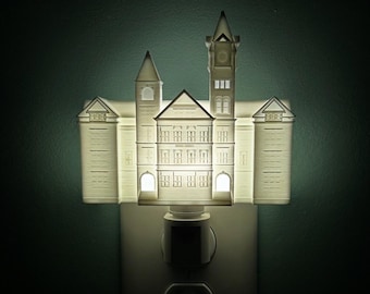 Lámpara de noche hueca impresa en 3D de Samford Hall / Decoración color Auburn, Regalos universitarios