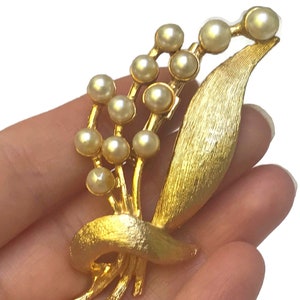Gold Lily of the Valley Pearl Brooch, Wedding Pearl Brooch Pin, Birth Flower Jewelry