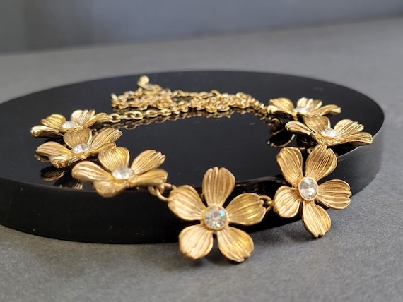 Gold wildflower jewelry necklace,  Daisy chain ne… - image 10
