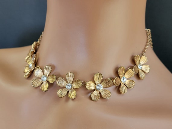 Gold wildflower jewelry necklace,  Daisy chain ne… - image 4