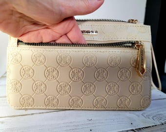 Rampage Beige & Gold Wallet Clutch, Zip Wristlet