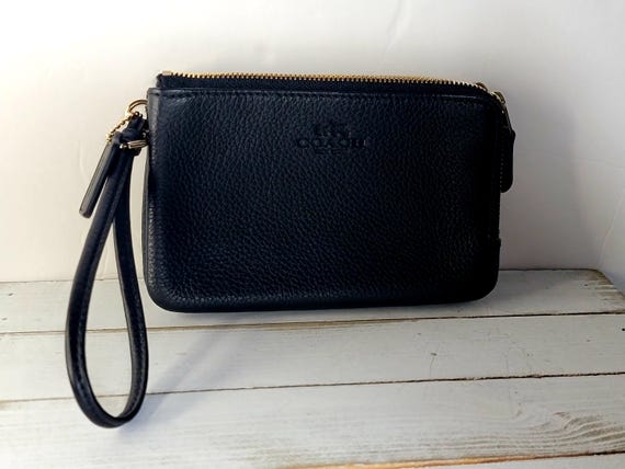 Vintage Coach Wristlet | Black Pebbled Leather Double Zip Clutch