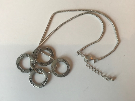 Personalized Interlocking Circle Family Necklace,… - image 5