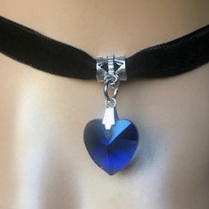 Crystal Heart Velvet Choker, Black Satin Victorian Necklace, Valentine Gothic Gift,Choker satin,Crystal heart valentine, Choker