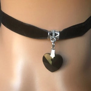 Dark Academia schwarze Kristall Herz Choker Halskette, Gothic Vampir Schmuck, Choker Kragen Halskette für Frauen,