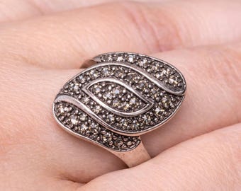 Anillo de plata de ley con diseño de espiral medieval, talla 8.5