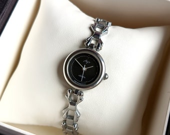 Vintage USSR Ladies Watch: Small Silver Y2K Quartz Watch