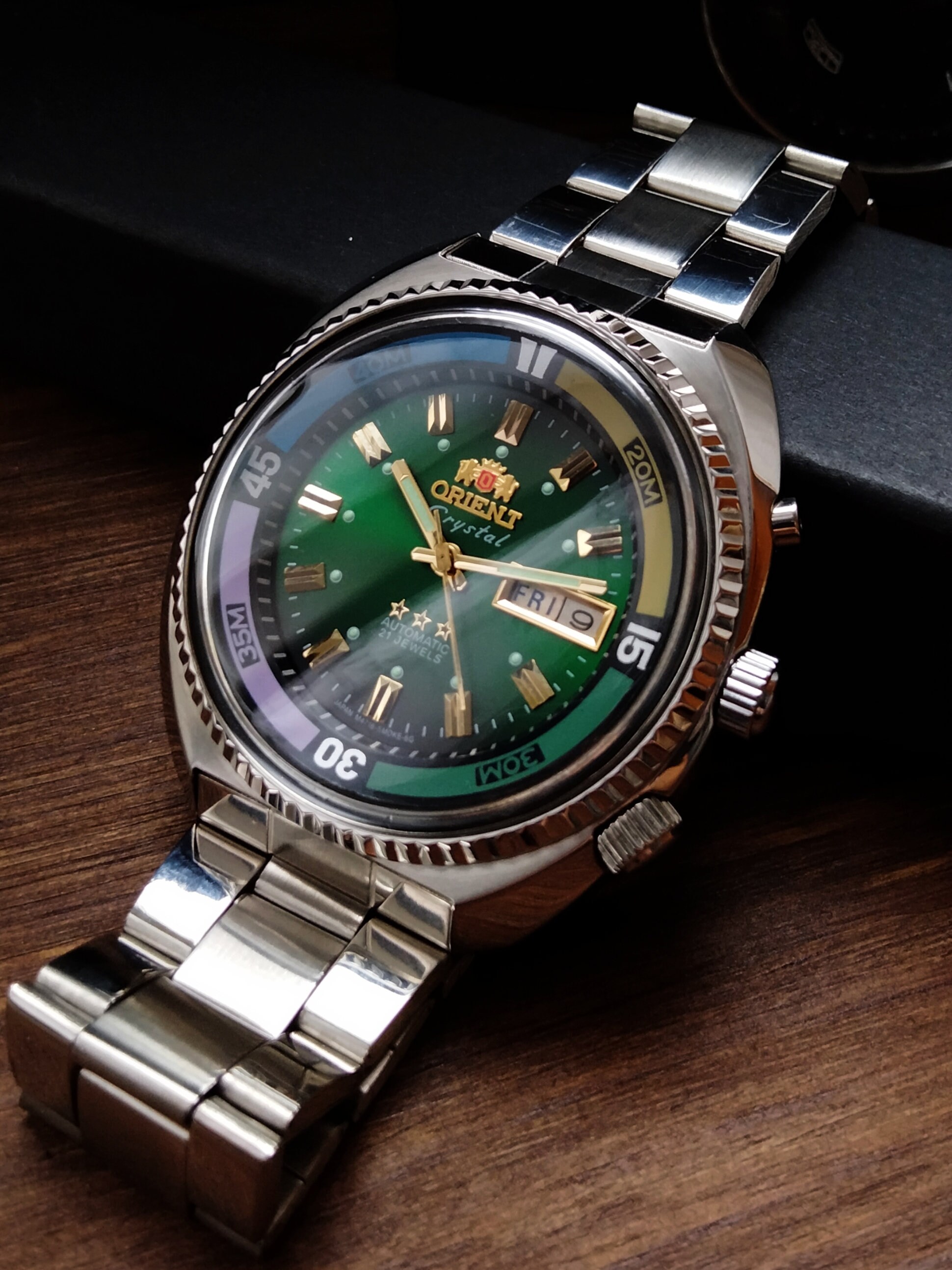 Vintage Orient King Diver Automatic Watch: Green Dial, Stainless