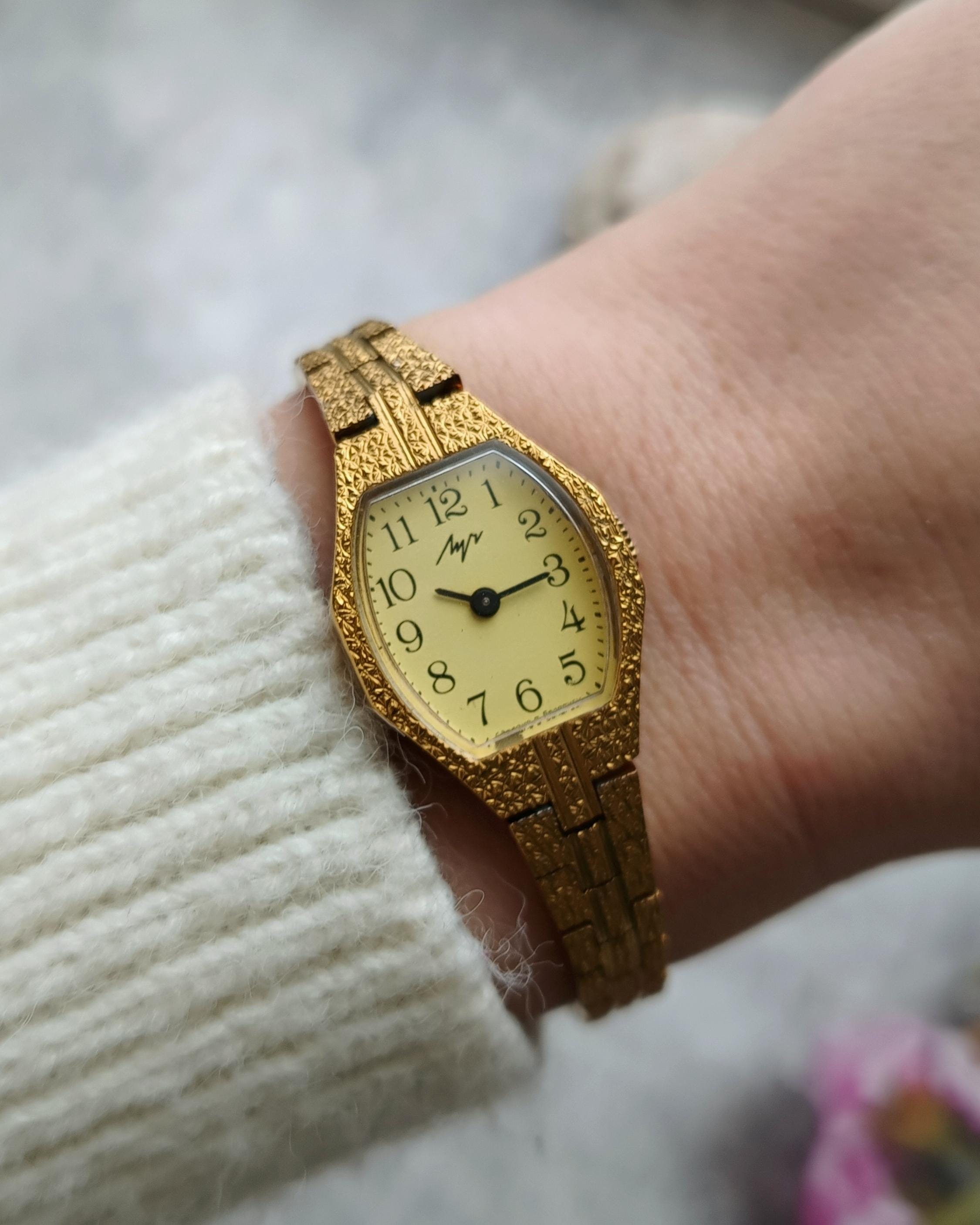 Montre Femme Vintage, état Correct, à Tester, Multi-couleurs