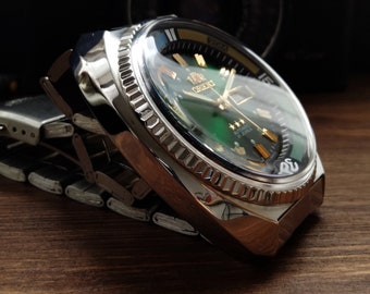 Japanese Orient King Diver Automatic Watch, Green Dial, Calendar