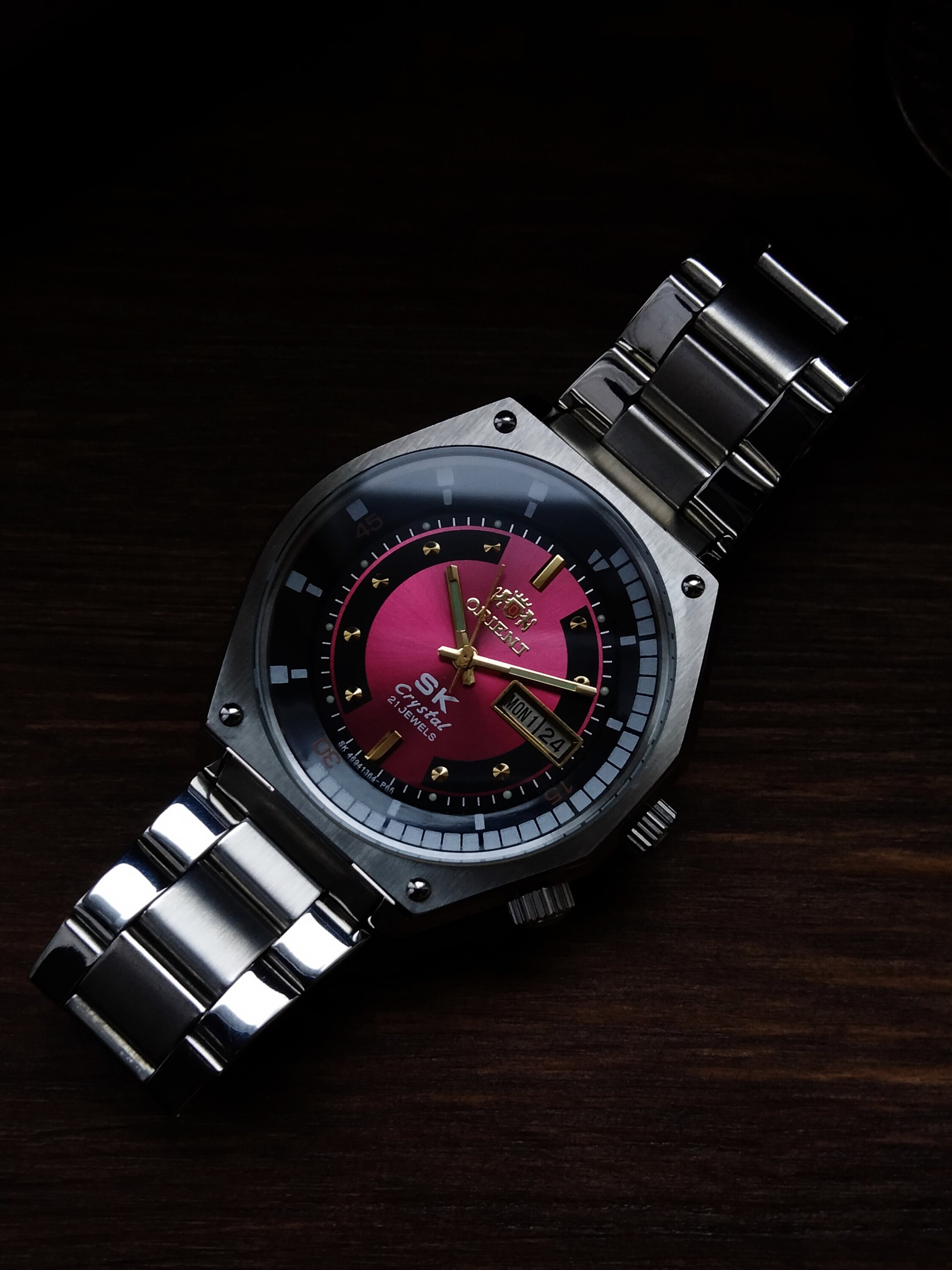 Vintage Orient Sea King Automatic Watch: Pink Dial, Stainless 