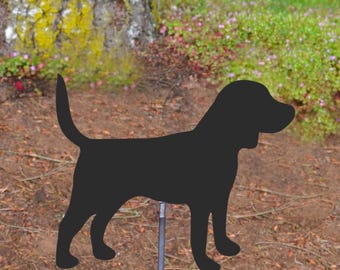 Metal Beagle Garden Stake Dog Silhouette Yard Decor Outdoor Pet Memorial Gift for Dog Lovers Planter Accent Lawn Art Beagle Sign