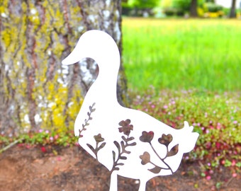 Metal Art Floral Garden Duck Stake Decoration ,Spring  Easter Gift  Yard Art, Hand Made, Spring Garden Decoration, Outdoor Garden Decor