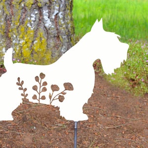 Metal Art Miniature Schnauzer Dog Stake Decoration w/cropped ears Garden Yard Art Gift Garden Decoration Outdoor Garden Decor Personalize