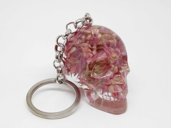 Real Flowers Skull Keychain, Real Flowers Skull Keyring, Globe Amaranth Flower Keychain