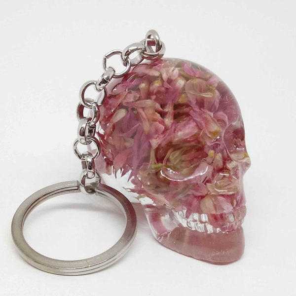 Real Flowers Skull Keychain, Real Flowers Skull Keyring, Globe Amaranth Flower Keychain