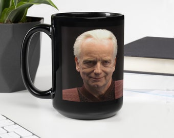 Star Wars Palpatine Smile Mug / Emperor Darth Sidious Funny Mug Sheev Smirk Episodio III ROTS Revenge Sith Black Mug / 11oz / 15oz Taglie