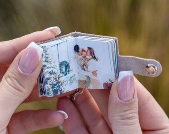 Photobook Keychain, Mothers day, Photo Keychain, Small Photo Album Keychain, Picture Album Keyring, Mini Picture Album Keychain