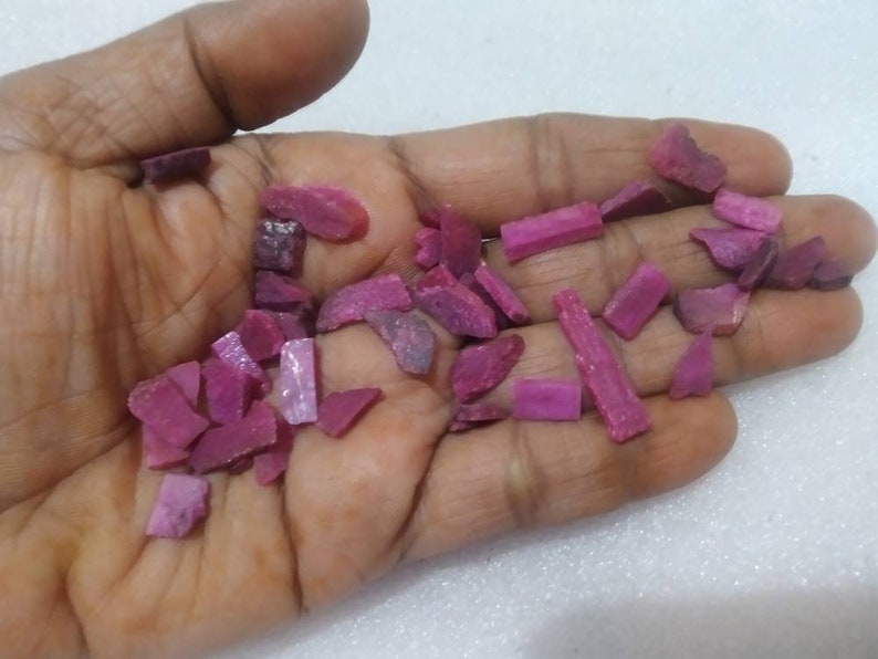 Raw natural ruby dyed,ruby rough slice fine pink,red color quality tiny piece small rough for Jewelry craft work healing powers gemstone AAA zdjęcie 6