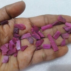 Raw natural ruby dyed,ruby rough slice fine pink,red color quality tiny piece small rough for Jewelry craft work healing powers gemstone AAA zdjęcie 5