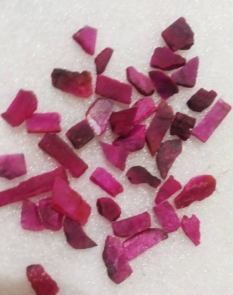 Raw natural ruby dyed,ruby rough slice fine pink,red color quality tiny piece small rough for Jewelry craft work healing powers gemstone AAA zdjęcie 2