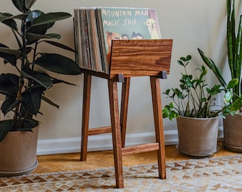 FLIP LP STAND, record stand with forward facing vinyl storage