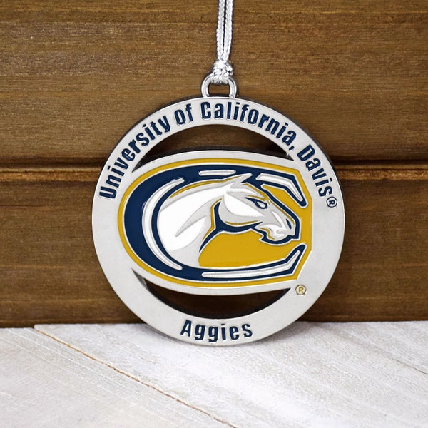 UC Davis University of California Davis Aggies Christmas Ornament round metal Ornament Officially licensed NCAA