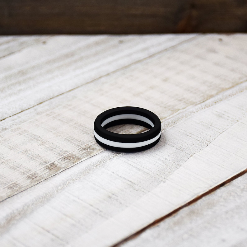 Black with Colored Striped Silicone Ring 9 color options imagem 7