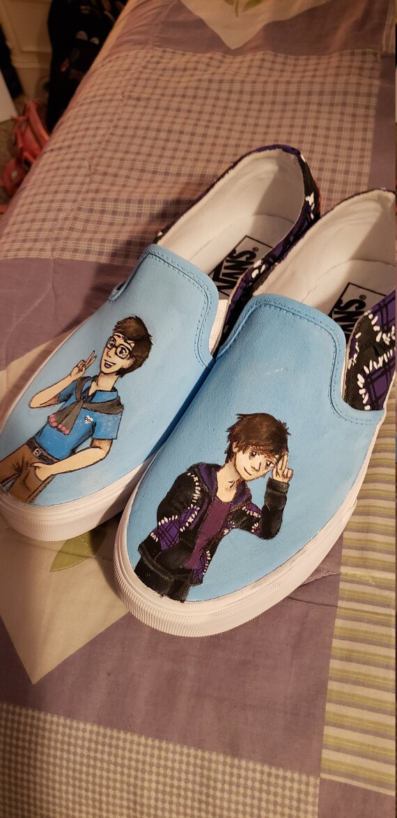 design a pair of vans