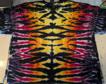 Adult XXL Tie-dyed T-shirt