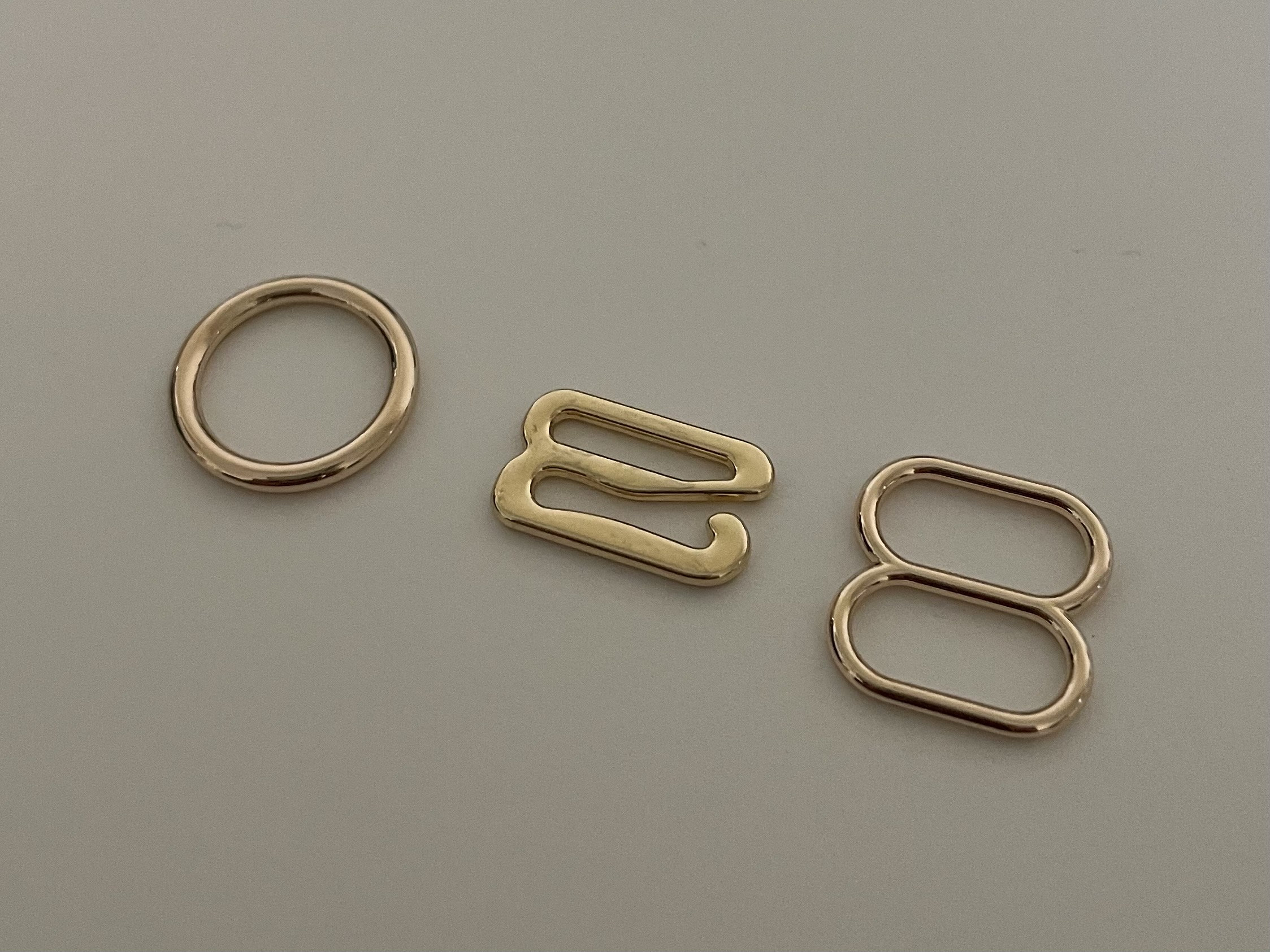 50pcs G Hooks Gold Bra Strap Slider Buckles Slide Hooks Adjusters Buckles  for Swimwear or Bra Making 12mm 9.5mm 8mm -  Canada