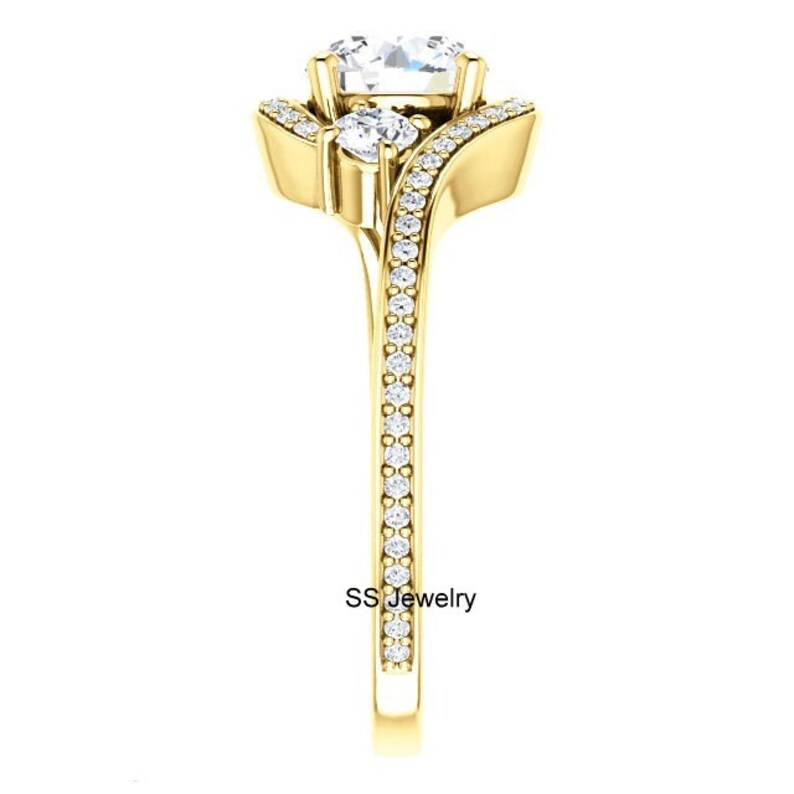 1Ct Round Brilliant Cut Ring Three Stone Ring Near Colorless Moissanite Ring For Wedding Halo Engagement Ring 10Kt14Kt18Kt Yellow Gold