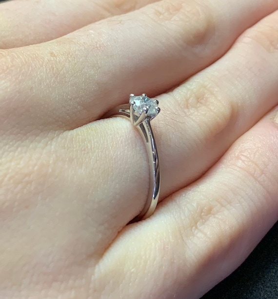 Certificated Diamond Engagement Ring. Single Ston… - image 3